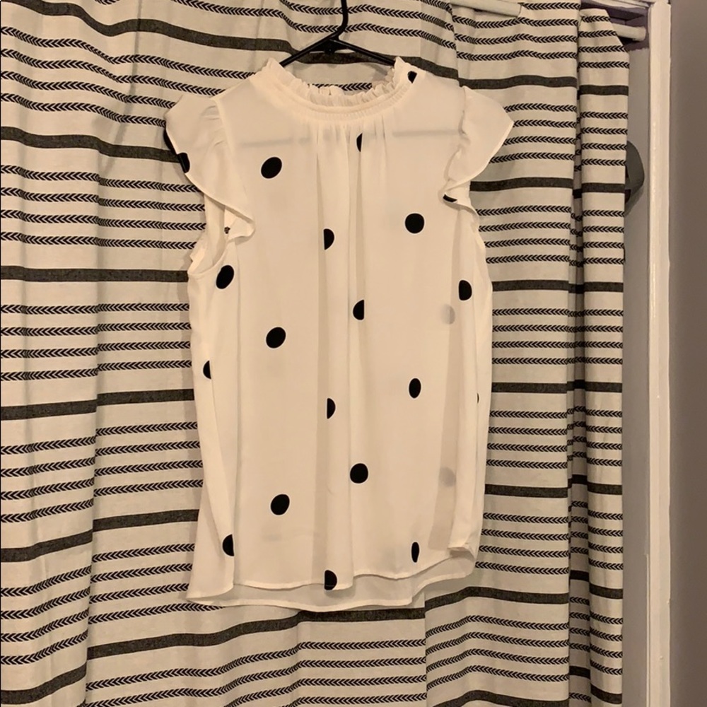 NWT: LOFT high neck flutter cap sleeve blouse